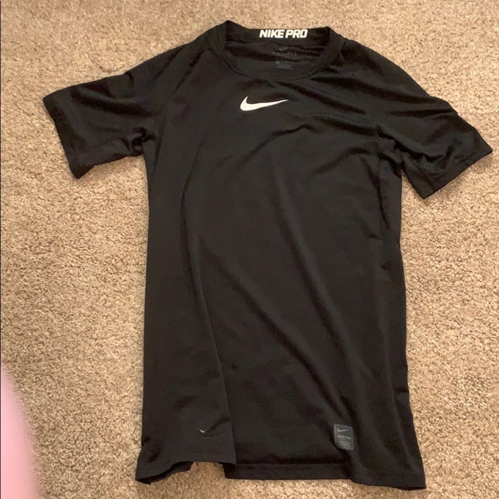 Black Nike Pro Shirt Size Small In men’s